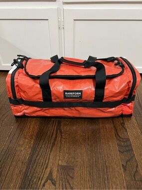 RAREFORM Union Duffle Bag - California Travel Bag